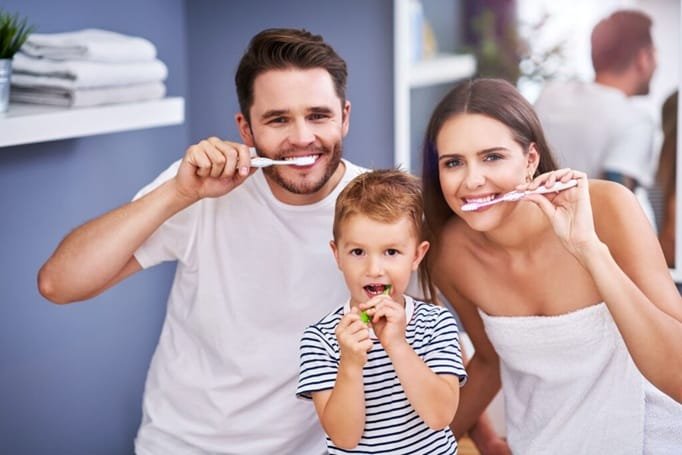 How Family Dentistry Supports Healthy Teeth At Every Age