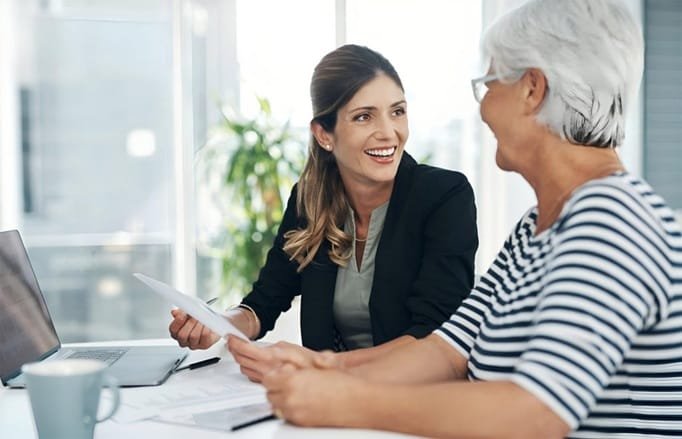 How Financial Advisors Provide Guidance During Market Volatility